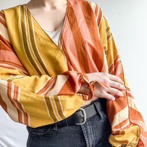 ✨MULTI-COLORED V-NECK CROP TOP ✨